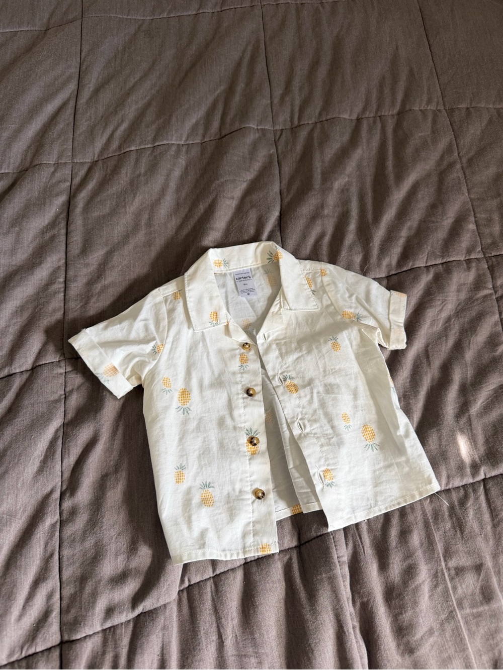 CARTERS BUTTON UP - Picture 8 of 9